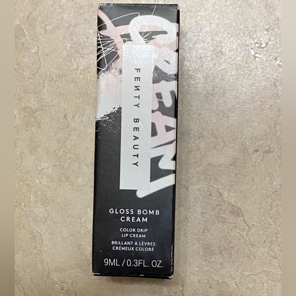 Fenty Beauty by Rihanna Gloss Bomb Cream Color Drip Lip Cream # 05 Fruit Snacks - Picture 2 of 8